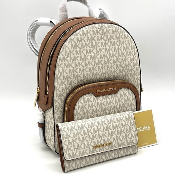 Michael Kors Jaycee Medium Zip Packet Backpack & LG Trifold Wallet Vanilla (NWT) - Picture 3 of 13